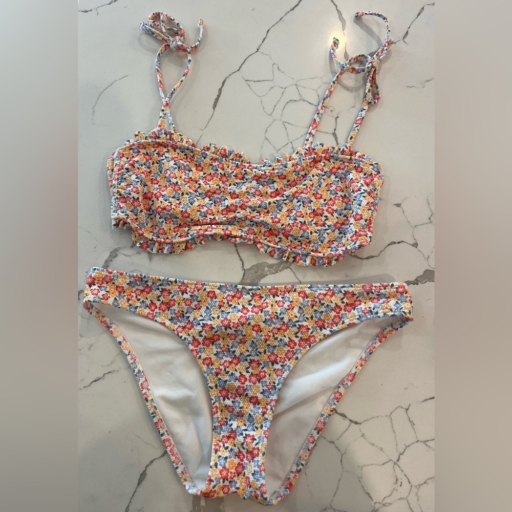 Hollister Flower Bikini